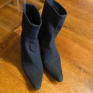 Gucci spandex/stretch material & leather booties. Very comfortable. Size 7.5 B.